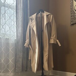Classic Tan Women's Trench Coat